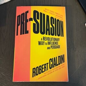 Pre-Suasion Book by Robert Cialdini